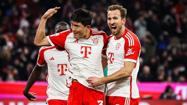 Bayern'den 8 gollü galibiyet