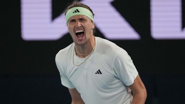 Sabalenka ve Zverev, dördüncü turda	